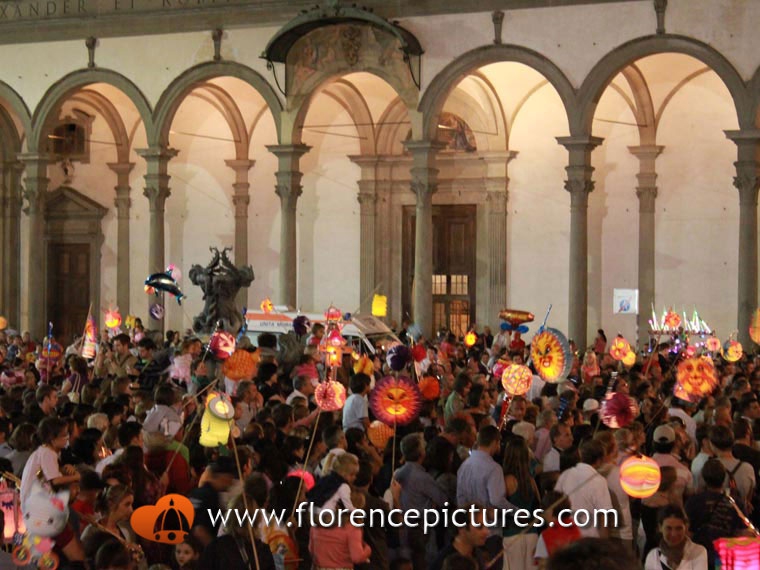 Rificolona in Piazza SS Annunziata