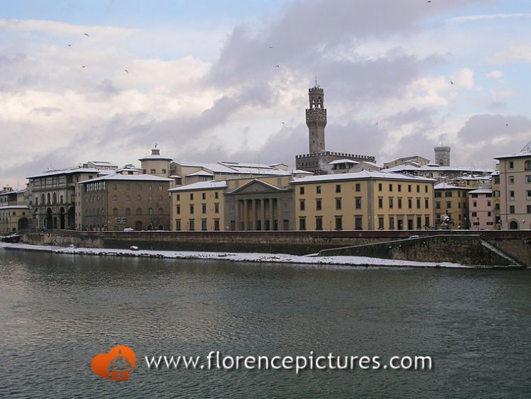 Snow along the banks of the Arno