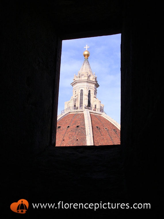 Dome's Lantern and cross