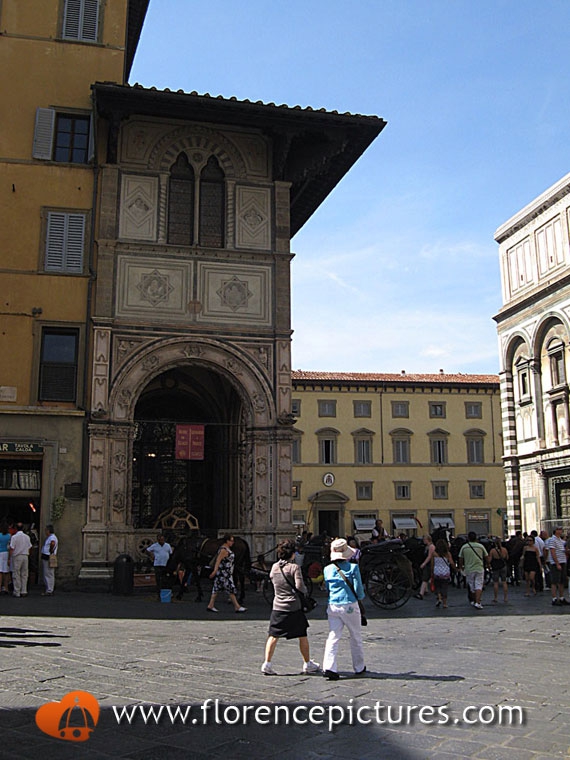 Loggia del Bigallo