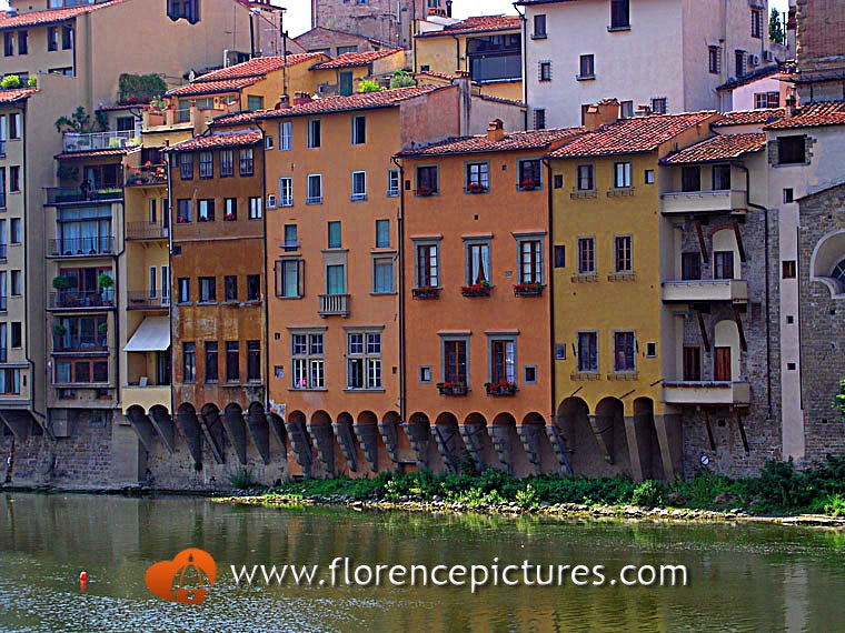 Lungarno near Ponte Vecchio