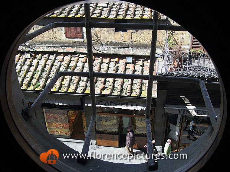 Walking on top of Ponte Vecchio